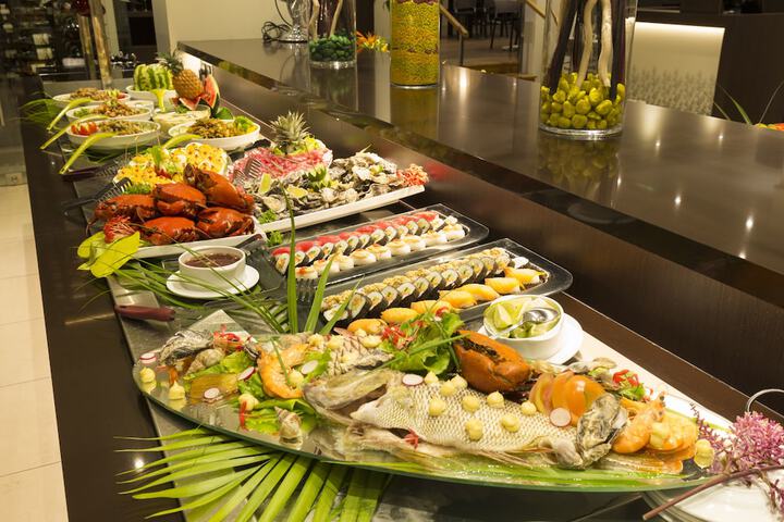 Dining 50 of 69