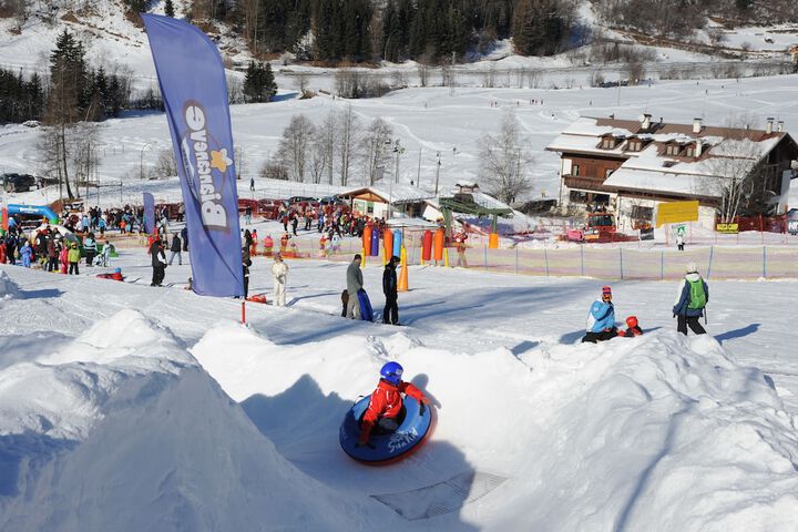 Snow tubing