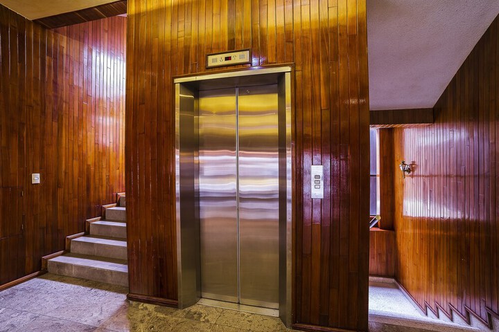 Hotel Interior 2 of 31