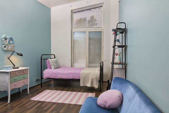 Room 10 of 55