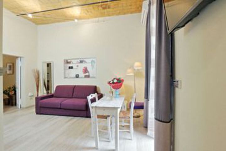 Room 18 of 21