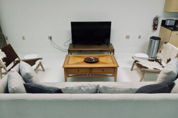 Room 15 of 29