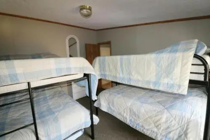 Room 2 of 11