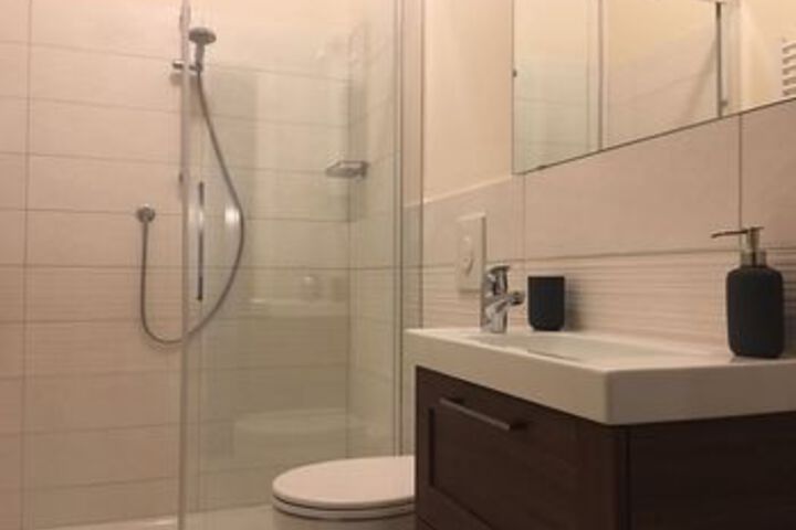 Room 48 of 499