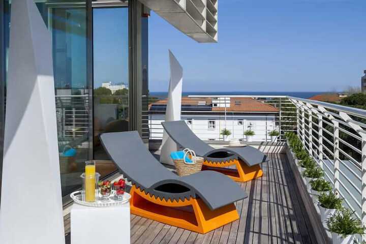 Terrace/Patio 32 of 55