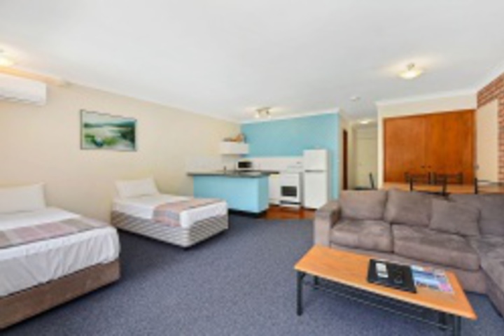 Room 7 of 156