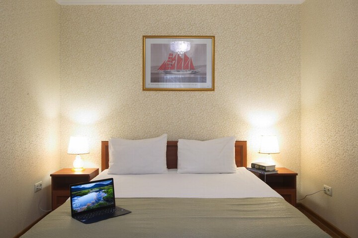 Room 12 of 75