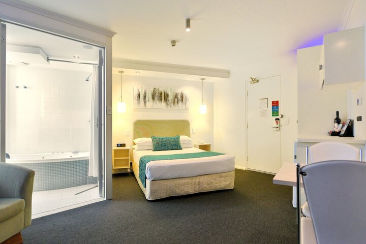 Room 20 of 62