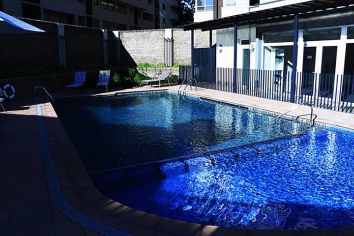 Pools & Facilities