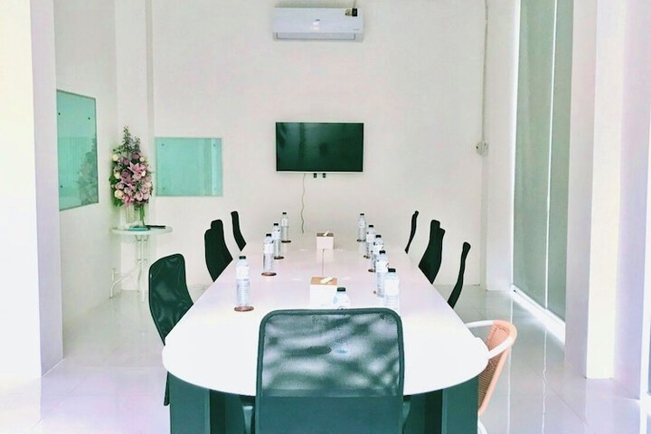 Meeting 50 of 77