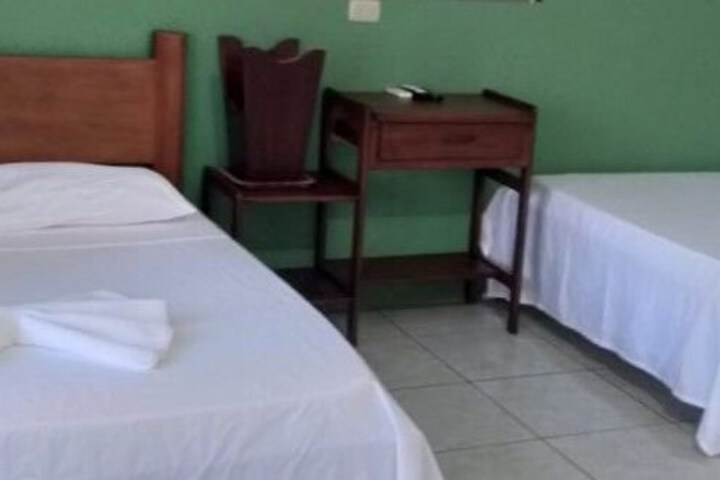 Room 3 of 20