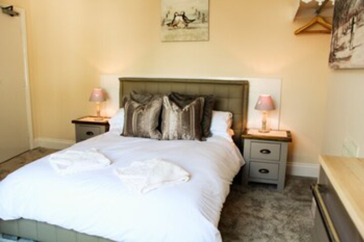 Room 44 of 91