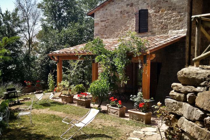 Terrace/Patio 13 of 65