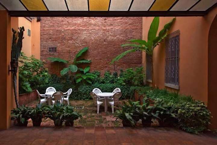 Hotel Exterior 34 of 34