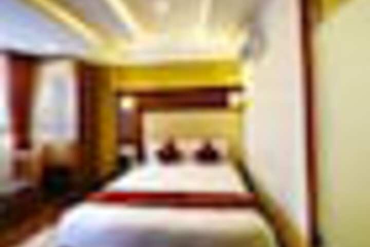 Room 98 of 339