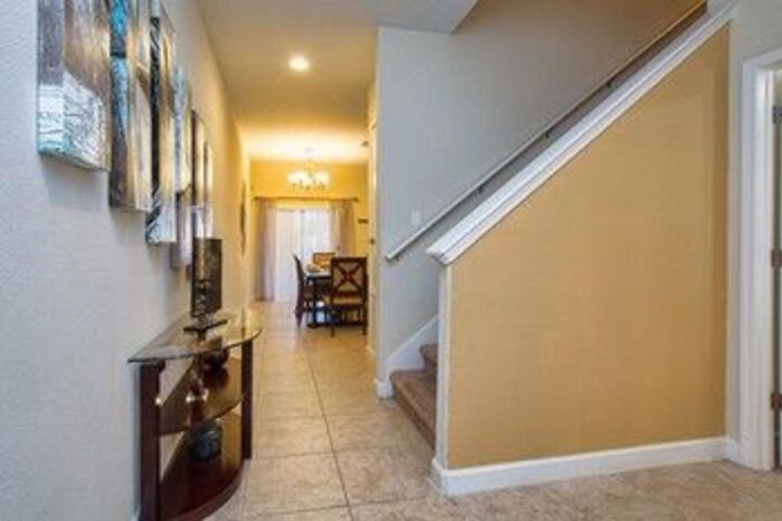 Room 18 of 46