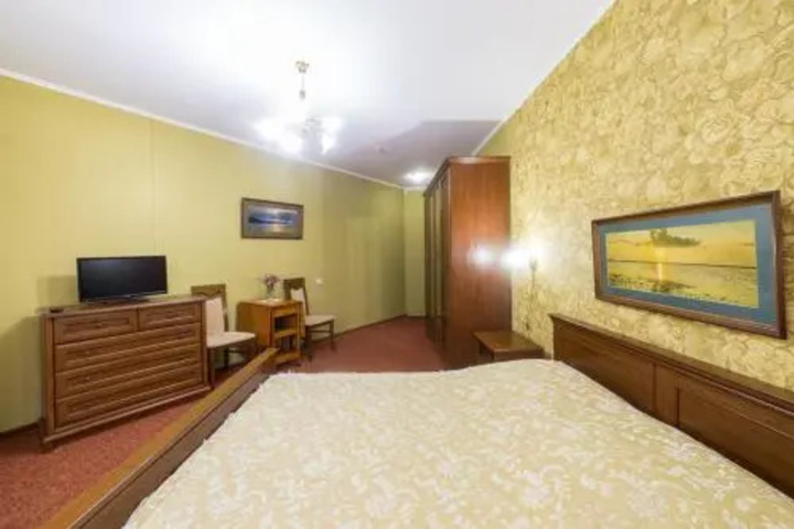 Room 3 of 4