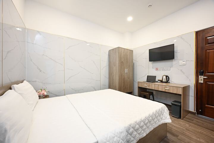 Room 4 of 60