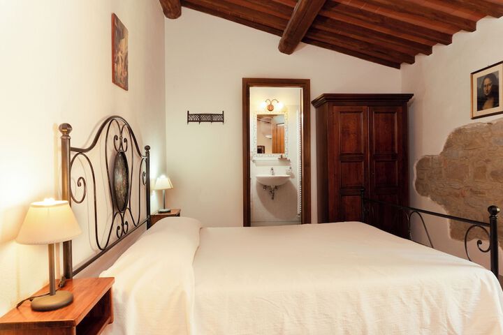 Room 25 of 148