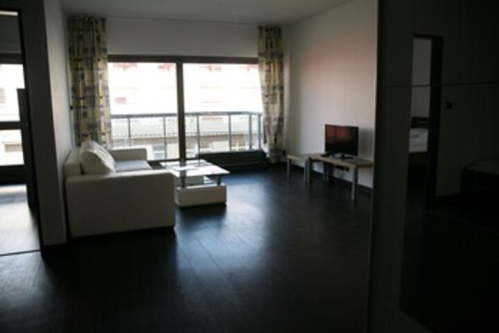 Room 80 of 275