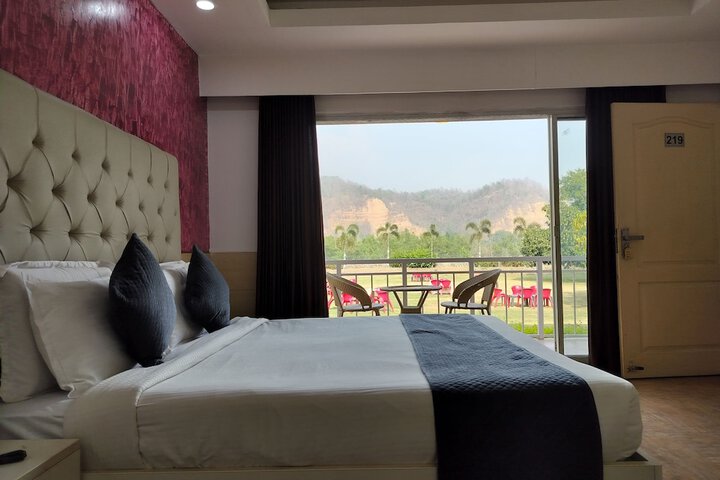 Room 6 of 21
