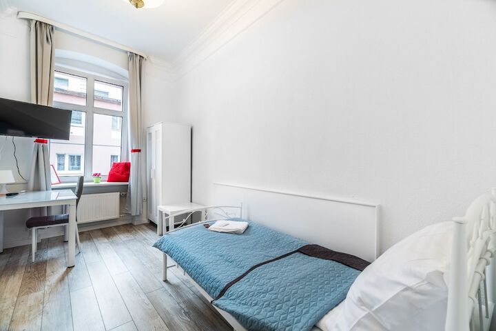 Room 10 of 56