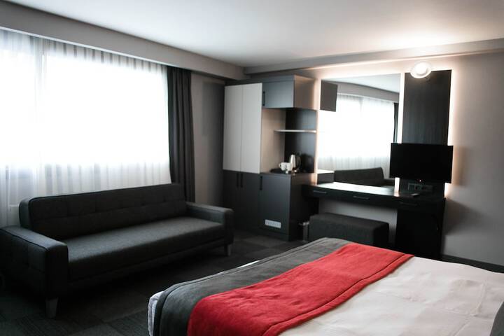 Room 15 of 85