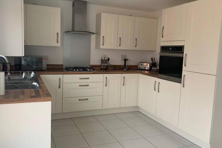 Exterior of Stanton Cross 5 persons 3 Bed Home