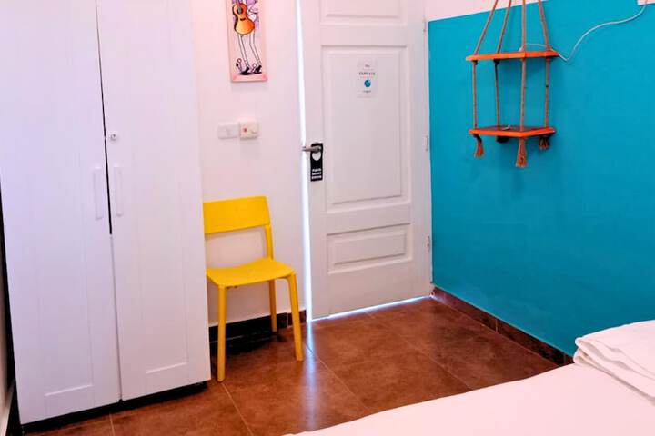 Room 20 of 66