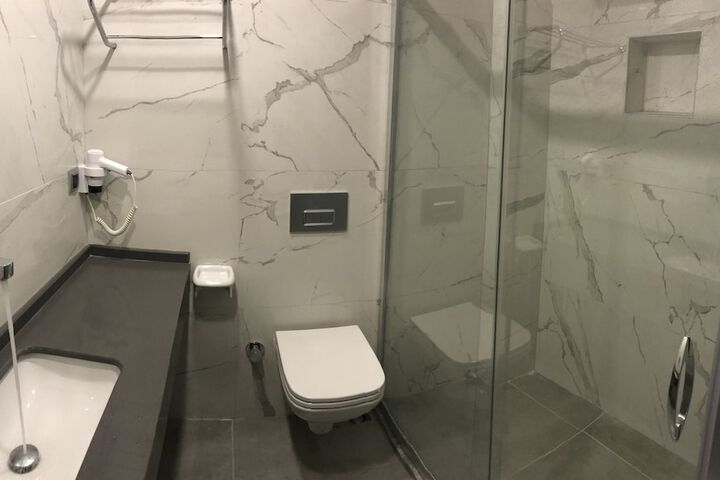 Room 18 of 57