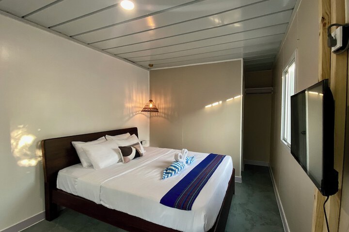 Room 29 of 60