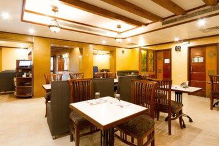 Dining Photos