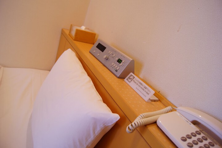 Room 7 of 50