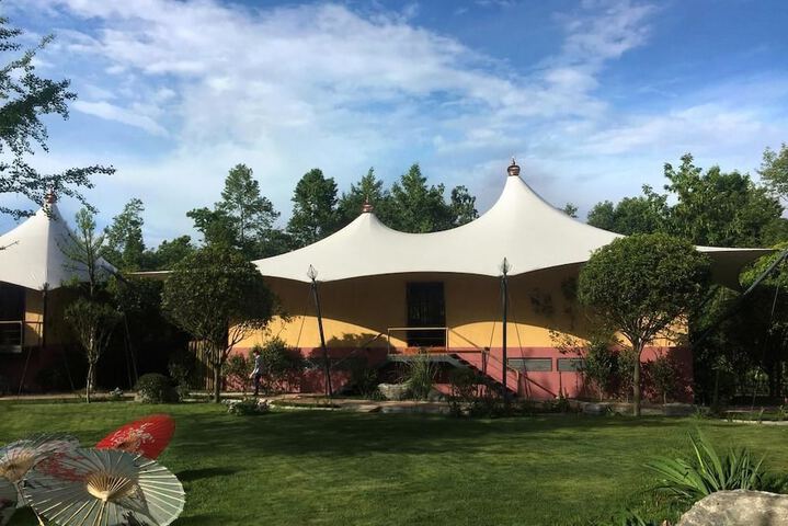 Muise Tented Camp Resort
