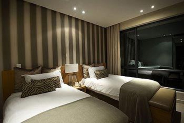 Room 14 of 45