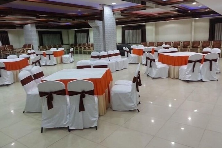 Ballroom/Hall 20 of 23