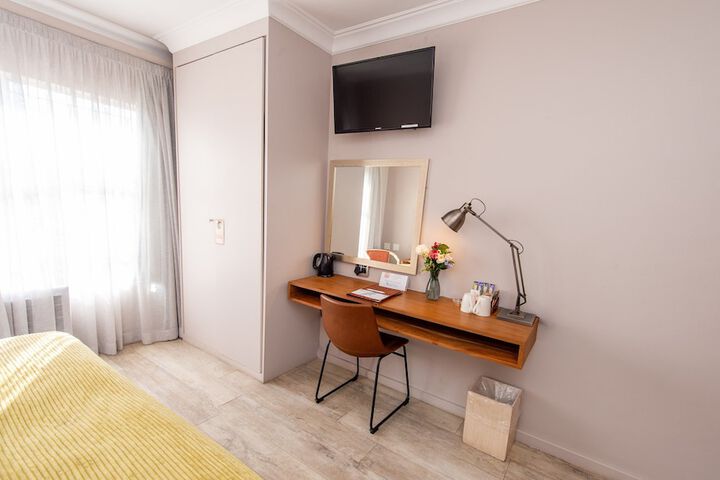Room 10 of 53