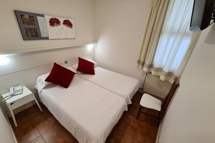 Room 41 of 72