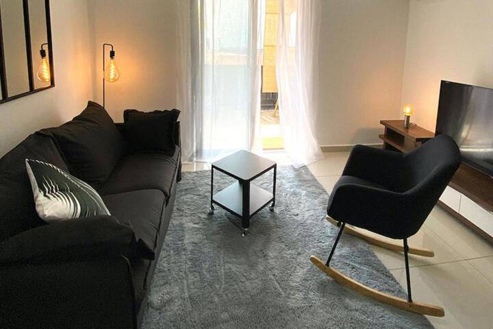 Room 2 of 12