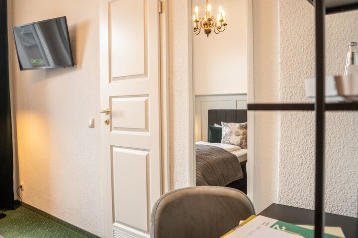 Room 56 of 191