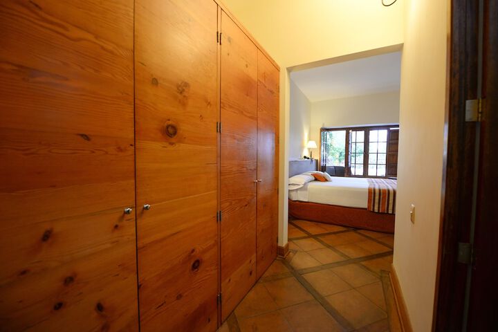Room 25 of 56
