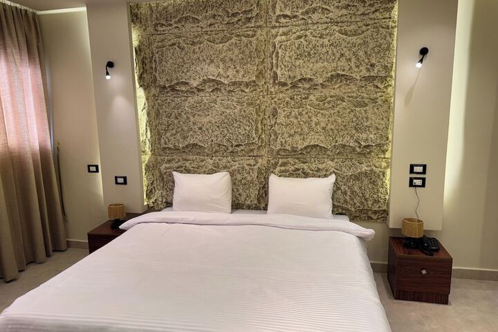 Room 70 of 110