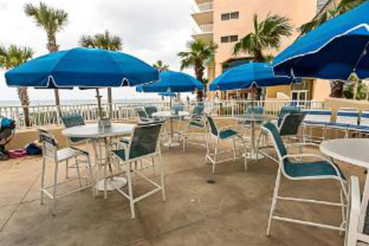Terrace/Patio 6 of 23