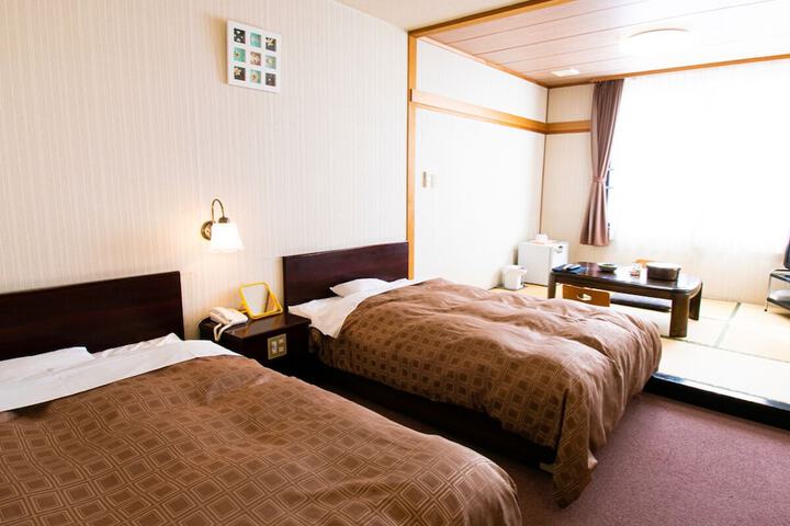 Room 12 of 59