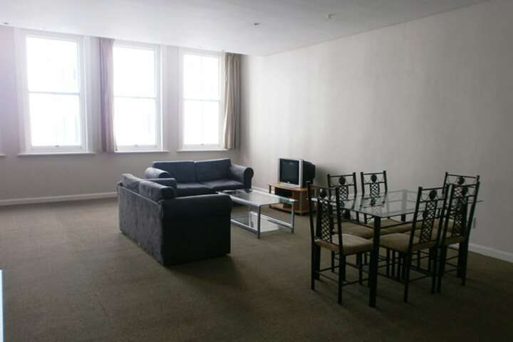 Room 17 of 26