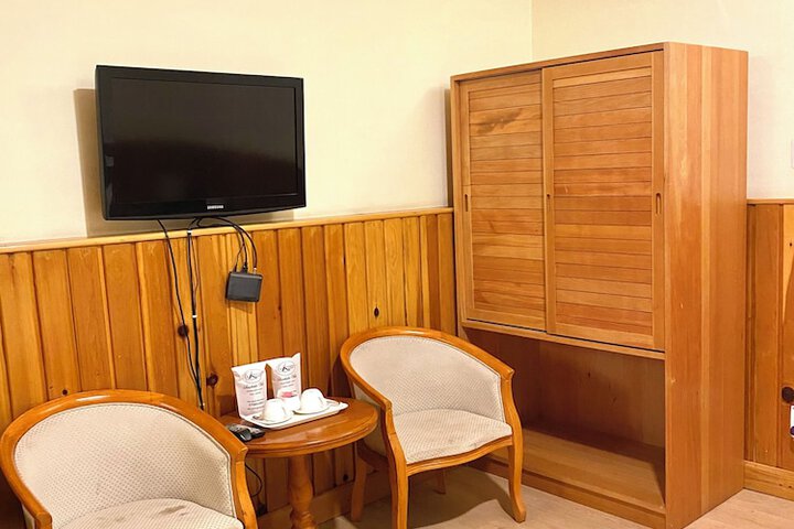 Room 69 of 84