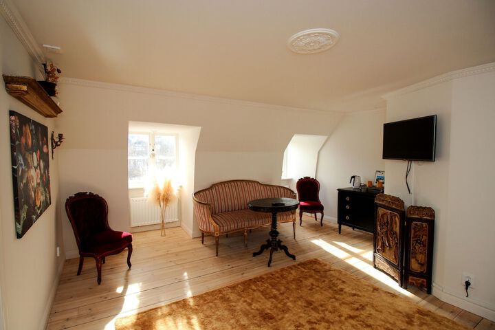 Room 29 of 81
