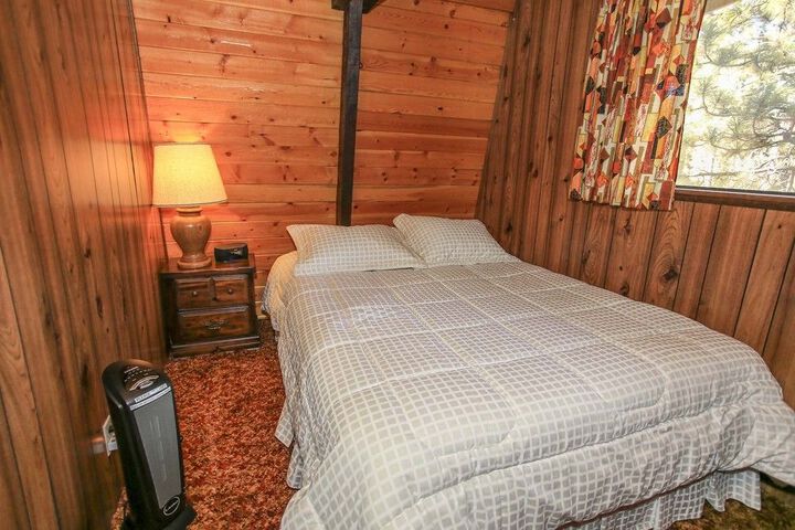 Room 5 of 26