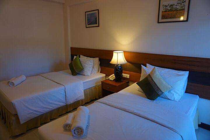 Room 5 of 47