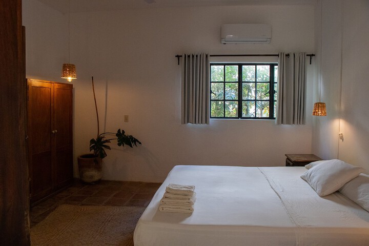 Room 48 of 125